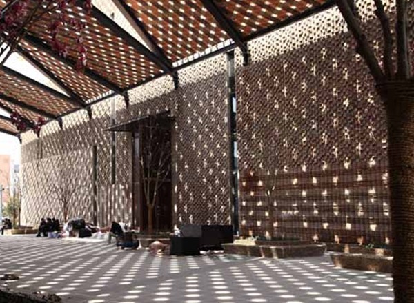 傳統(tǒng)材料以現(xiàn)代手法演繹歷史印記——2010年世博會(huì)城市最佳實(shí)踐區(qū)B4展館改造設(shè)計(jì)