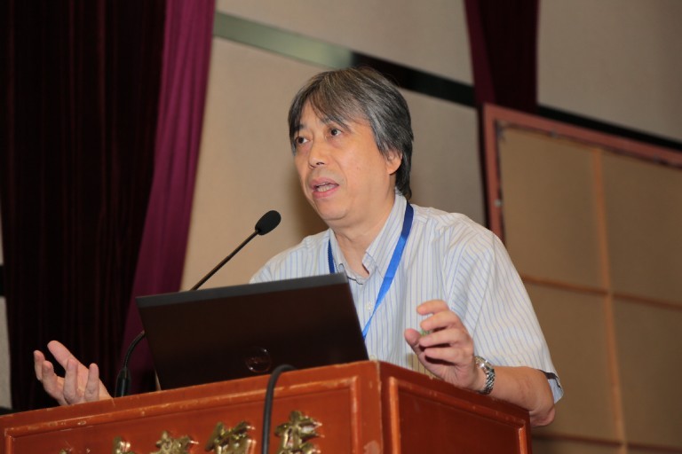 2013年8月23日"結(jié)構(gòu)成就建筑之美" 郭建祥：空間與結(jié)構(gòu)的契合——南京祿口國際機(jī)場二期工程